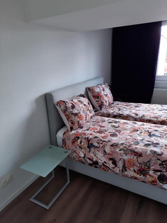 Appartamento Sint Andries Duplex Anversa Esterno foto