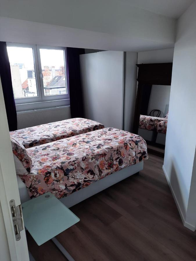 Appartamento Sint Andries Duplex Anversa Esterno foto